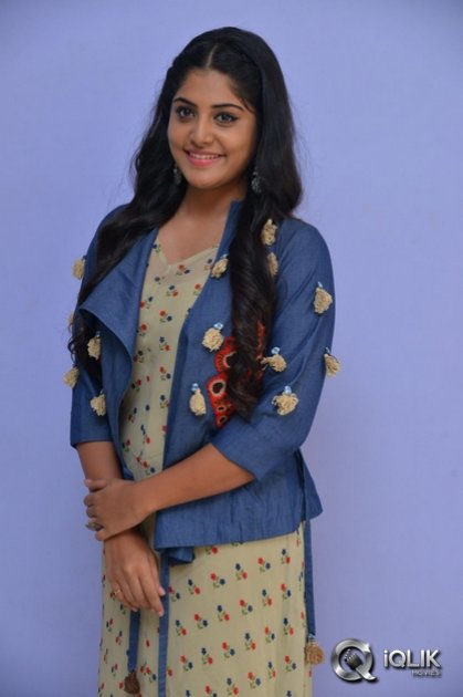 Manjima-Mohan-at-Saahasam-Swaasaga-Saagipo-Movie-Release-Press-Meet